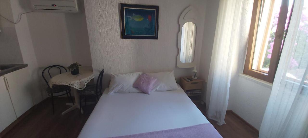 Vila Dora Supetar Apartment Екстериор снимка