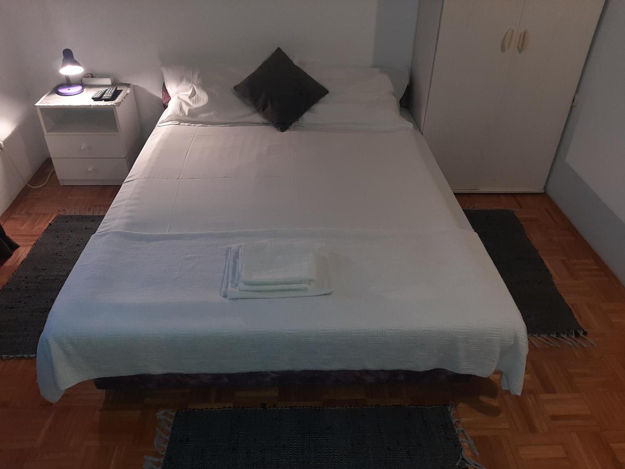 Vila Dora Supetar Apartment Стая снимка