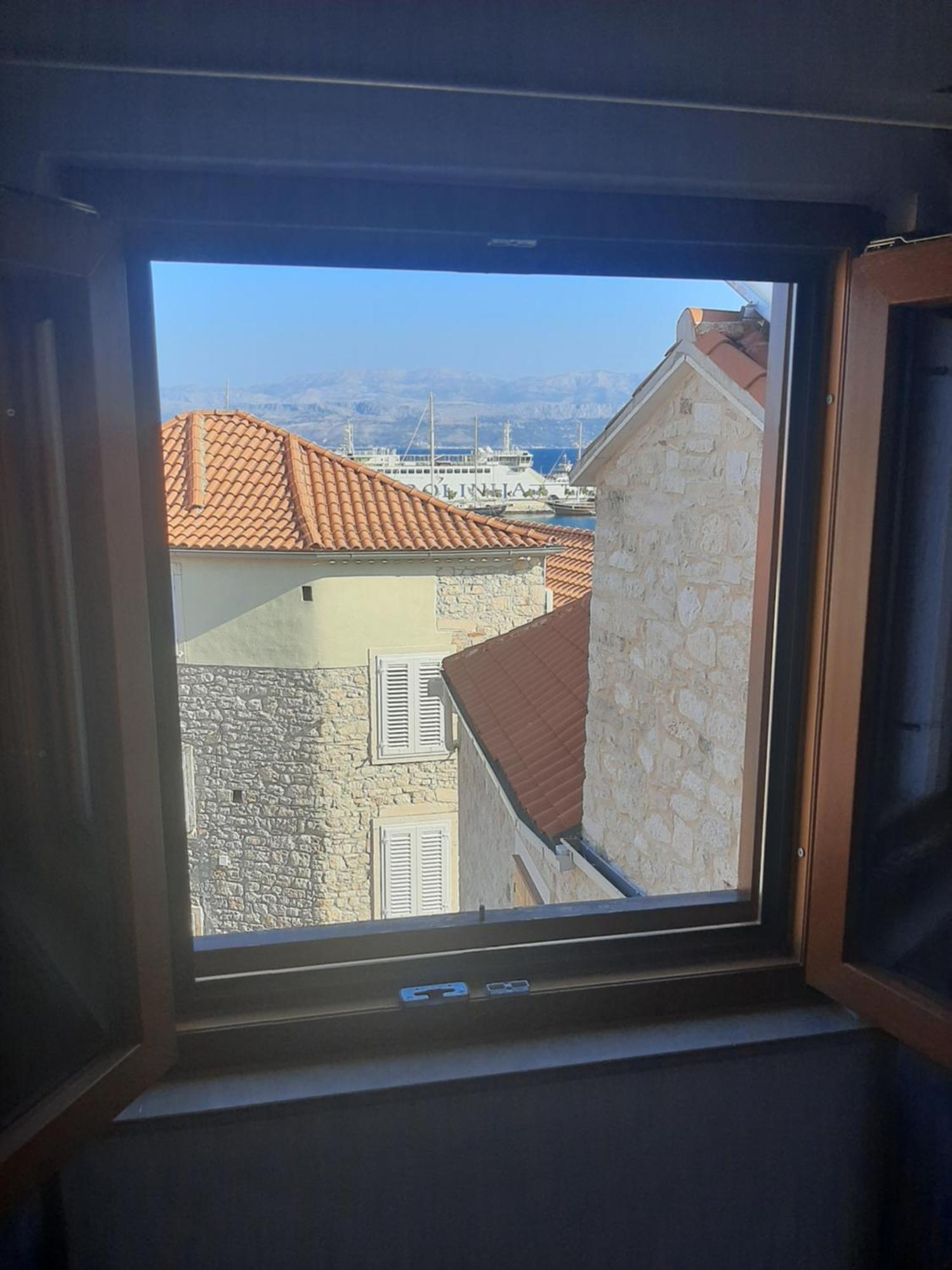 Vila Dora Supetar Apartment Стая снимка
